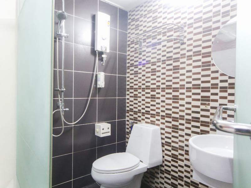 Oyo 777 Epal Hotel Kota Kinabalu Luaran gambar